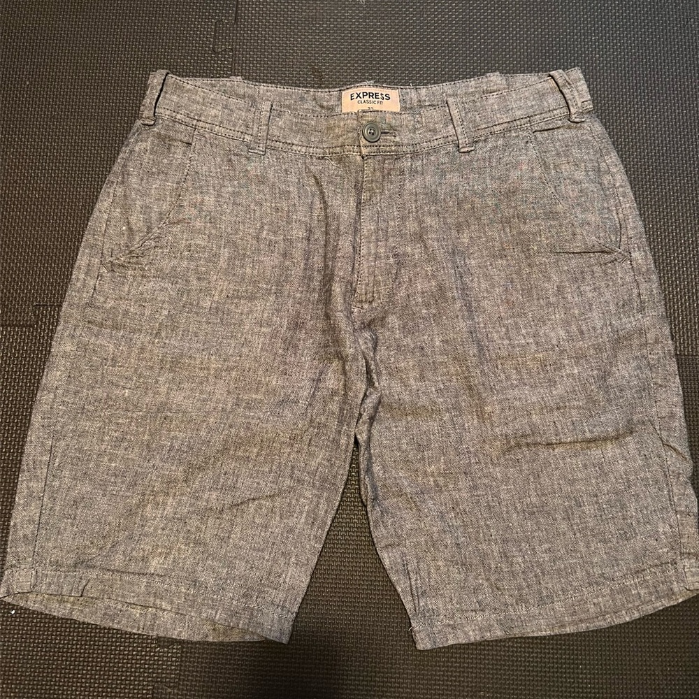 Express Shorts 32” - Gray